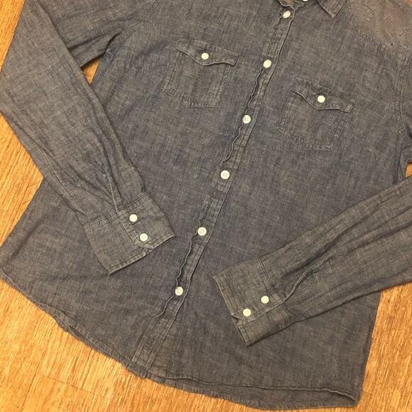 American Eagle Blue Denim Chambray Lace Long Sleeve Button Down Shirt - Picture 5 of 11